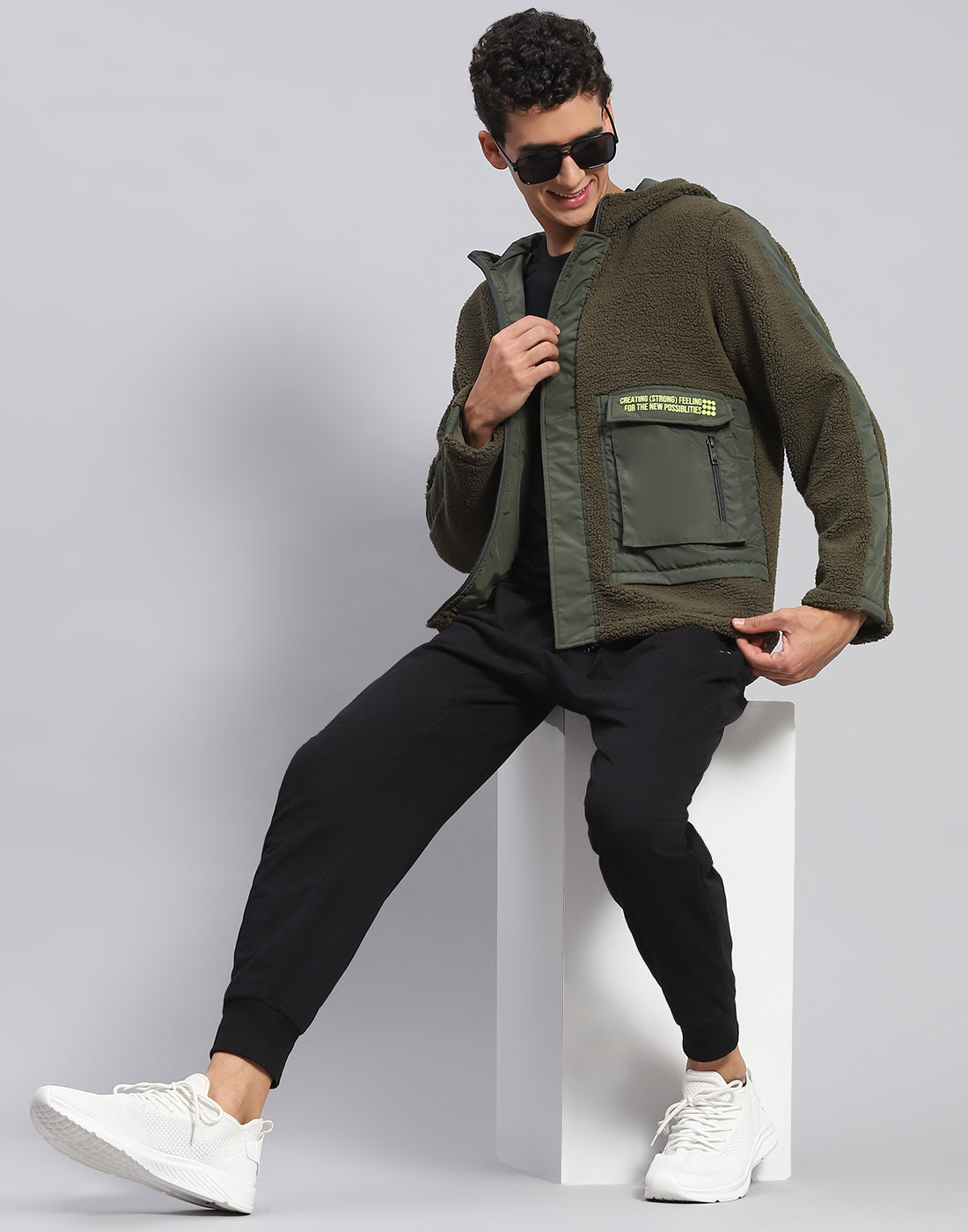 Rock.it Men Olive Solid Hooded Full Sleeve Jacket