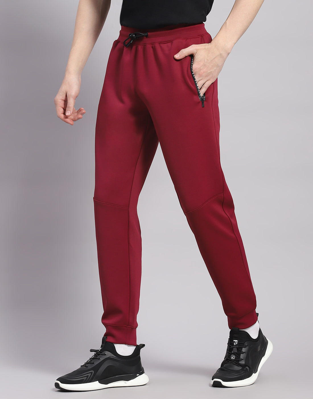 Rock.it Men Maroon Solid Regular Fit Lower