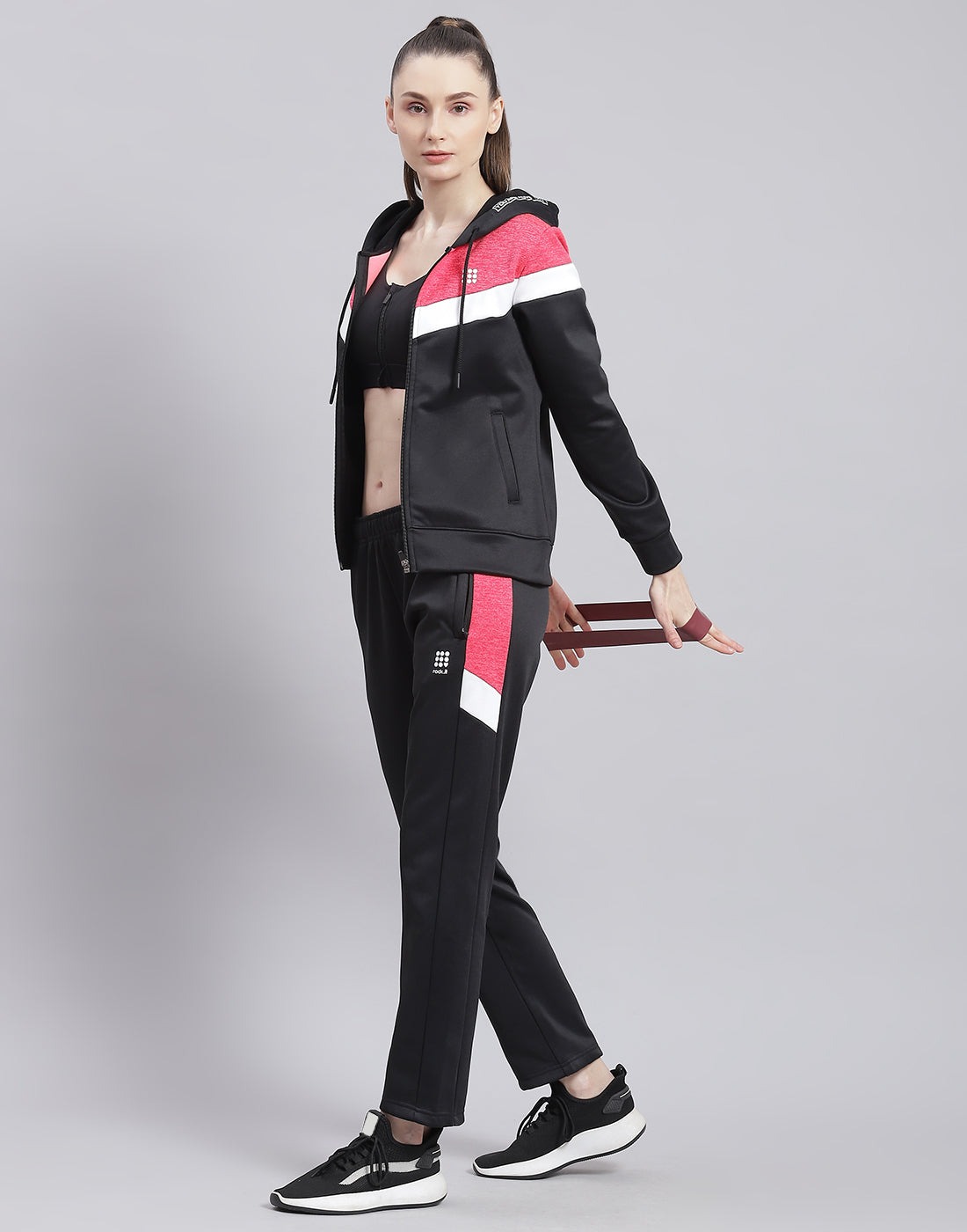Rock.it Women Black Solid Hooded Full Sleeve Tracksuit