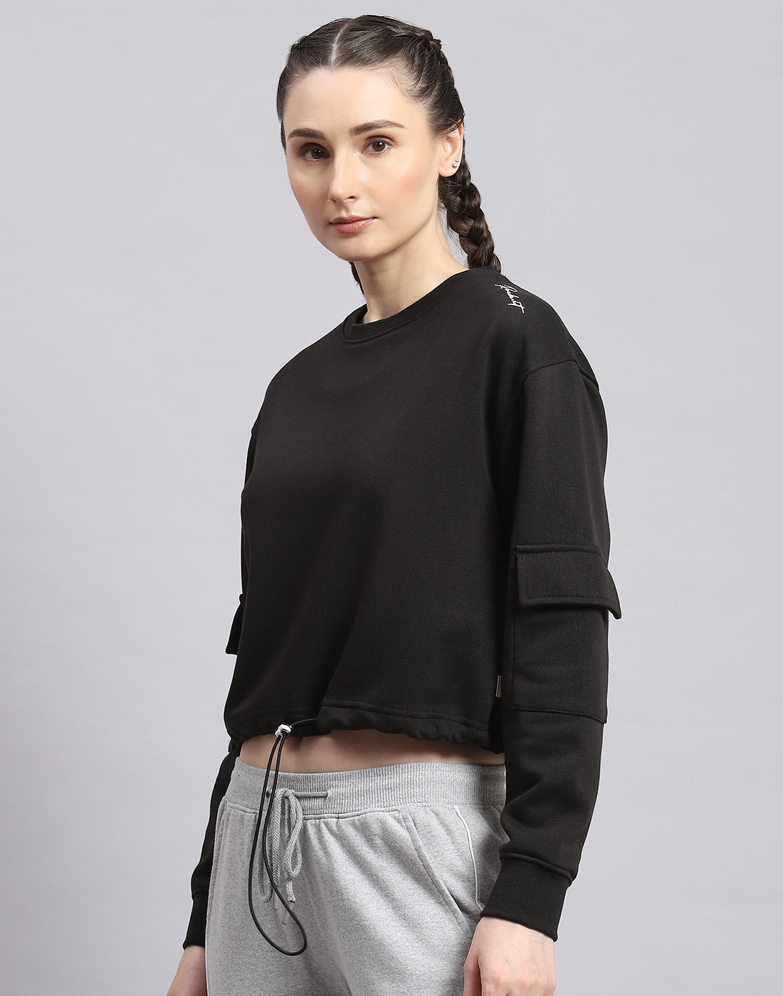 Rock.it Women Black Solid Round Neck Full Sleeve Sweatshirt