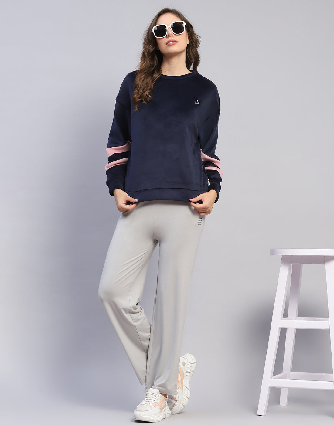 Rock.it Women Navy Blue Solid Round Neck Full Sleeve Sweatshirt