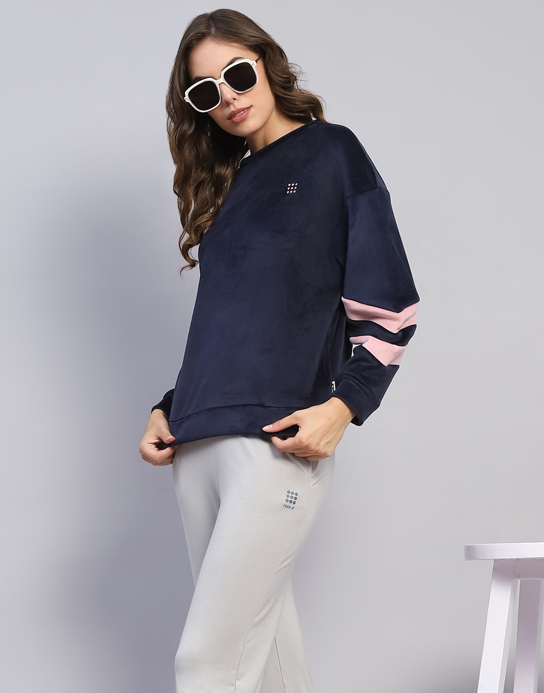 Rock.it Women Navy Blue Solid Round Neck Full Sleeve Sweatshirt