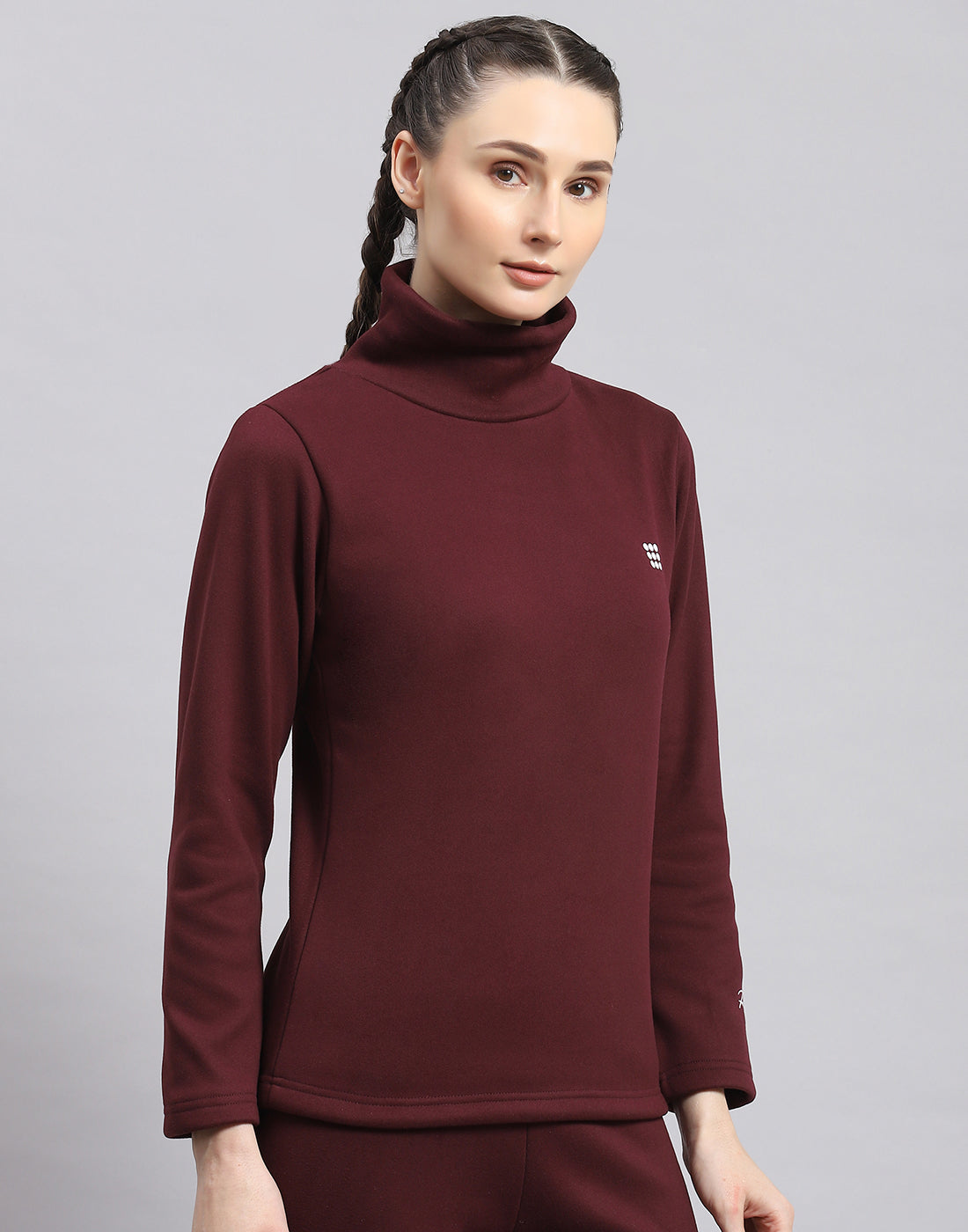 Women Maroon Solid T Neck Full Sleeve Sweatshirt