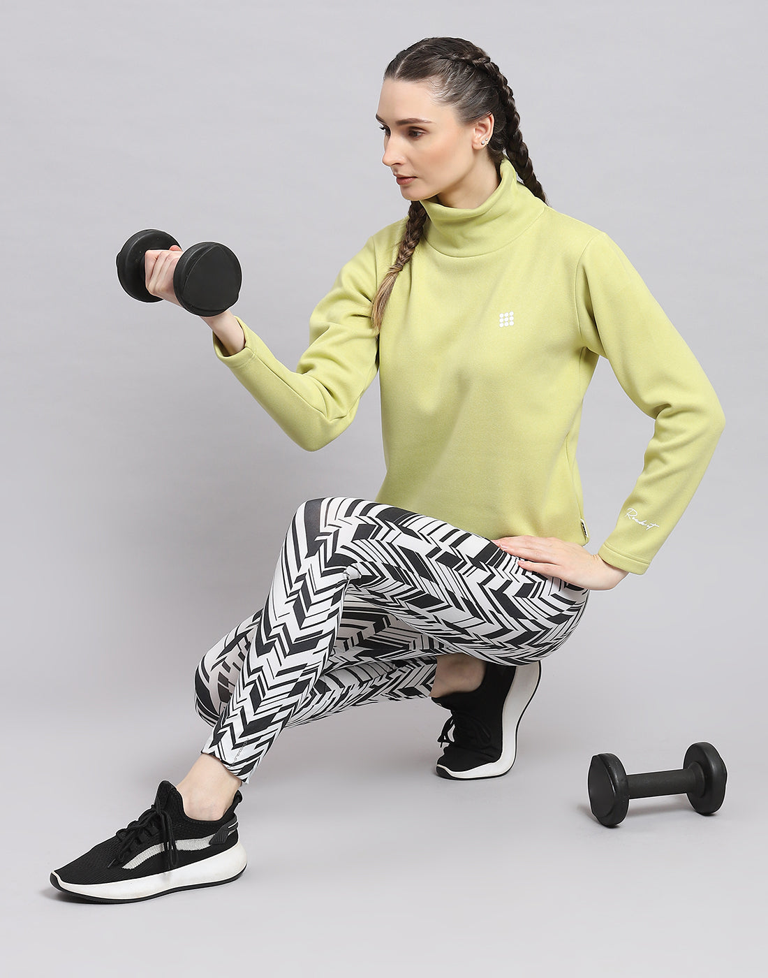 Rock.it Women Green Solid T Neck Full Sleeve Sweatshirt