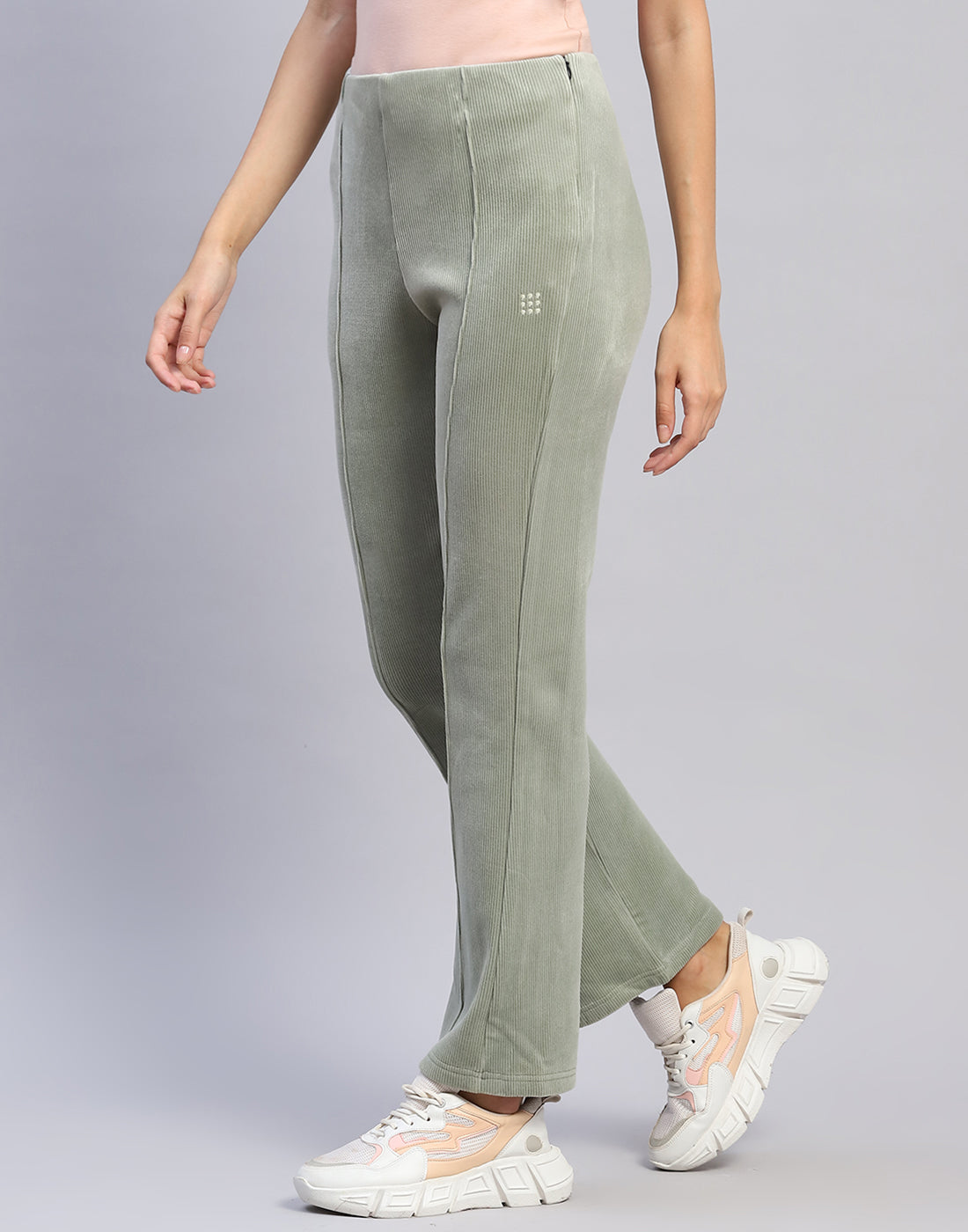 Rock.it Women Green Solid Regular Fit Winter Lower