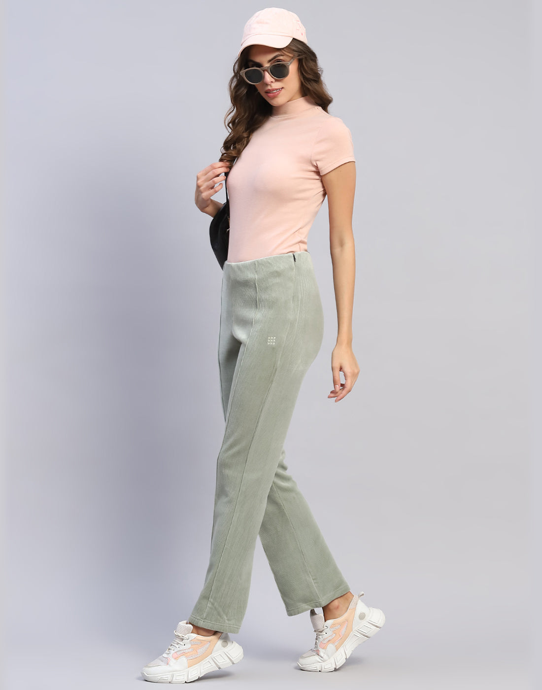 Rock.it Women Green Solid Regular Fit Winter Lower