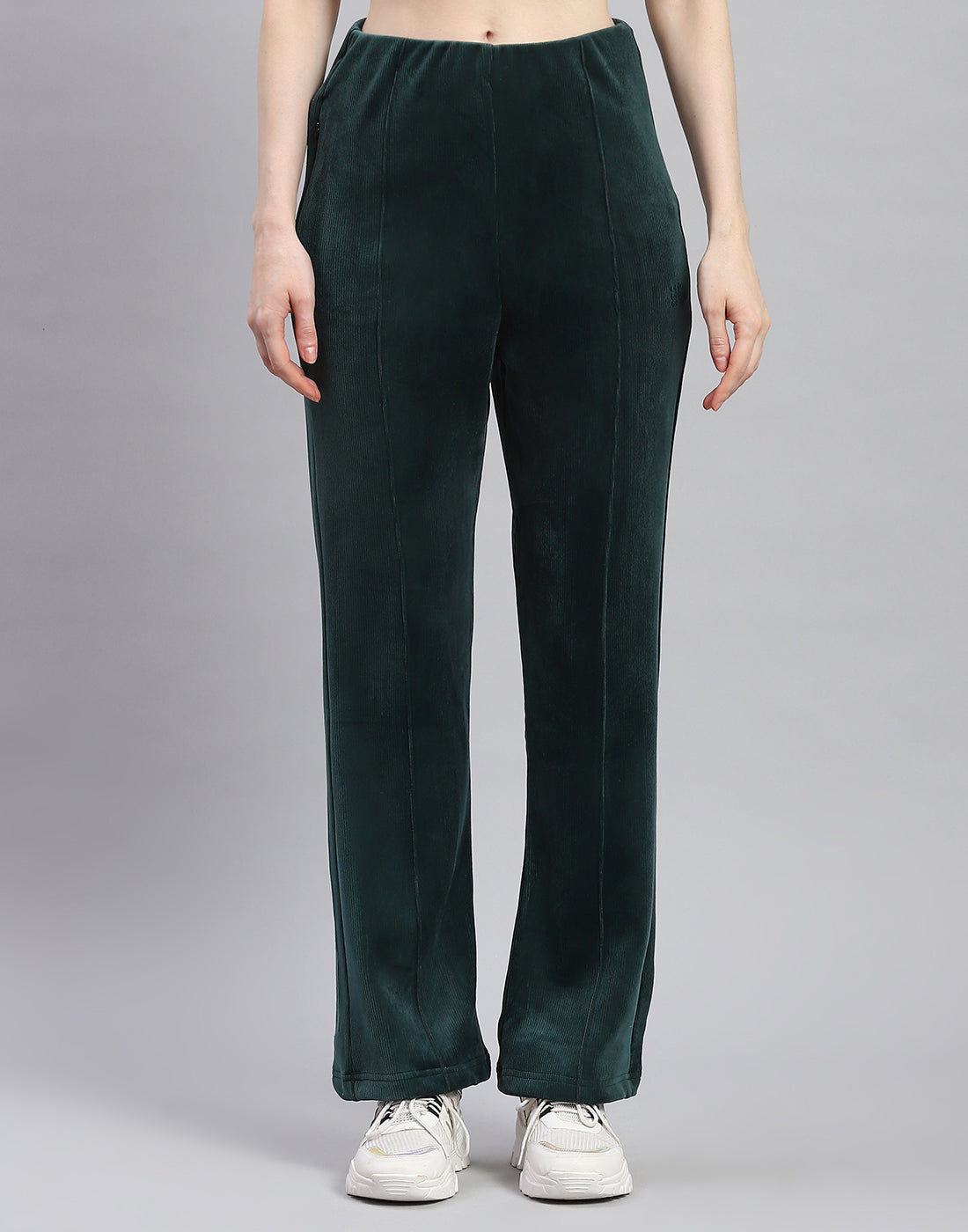 Rock.it Women Green Solid Regular Fit Winter Lower