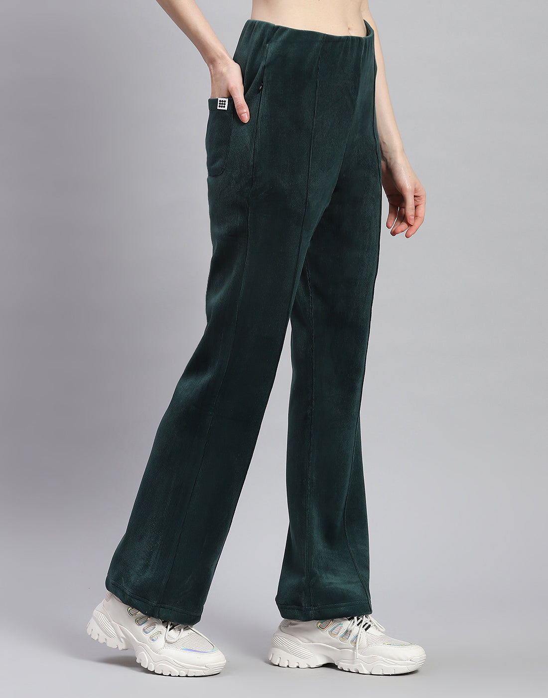 Rock.it Women Green Solid Regular Fit Winter Lower