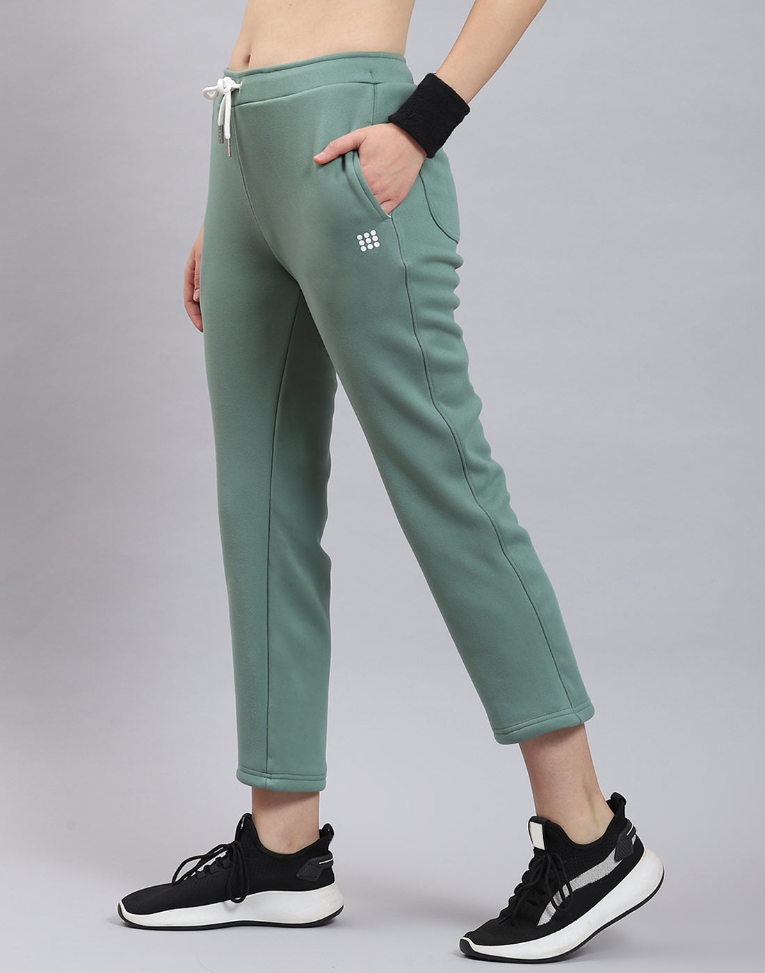 Rock.it Women Green Solid Regular Fit Winter Lower