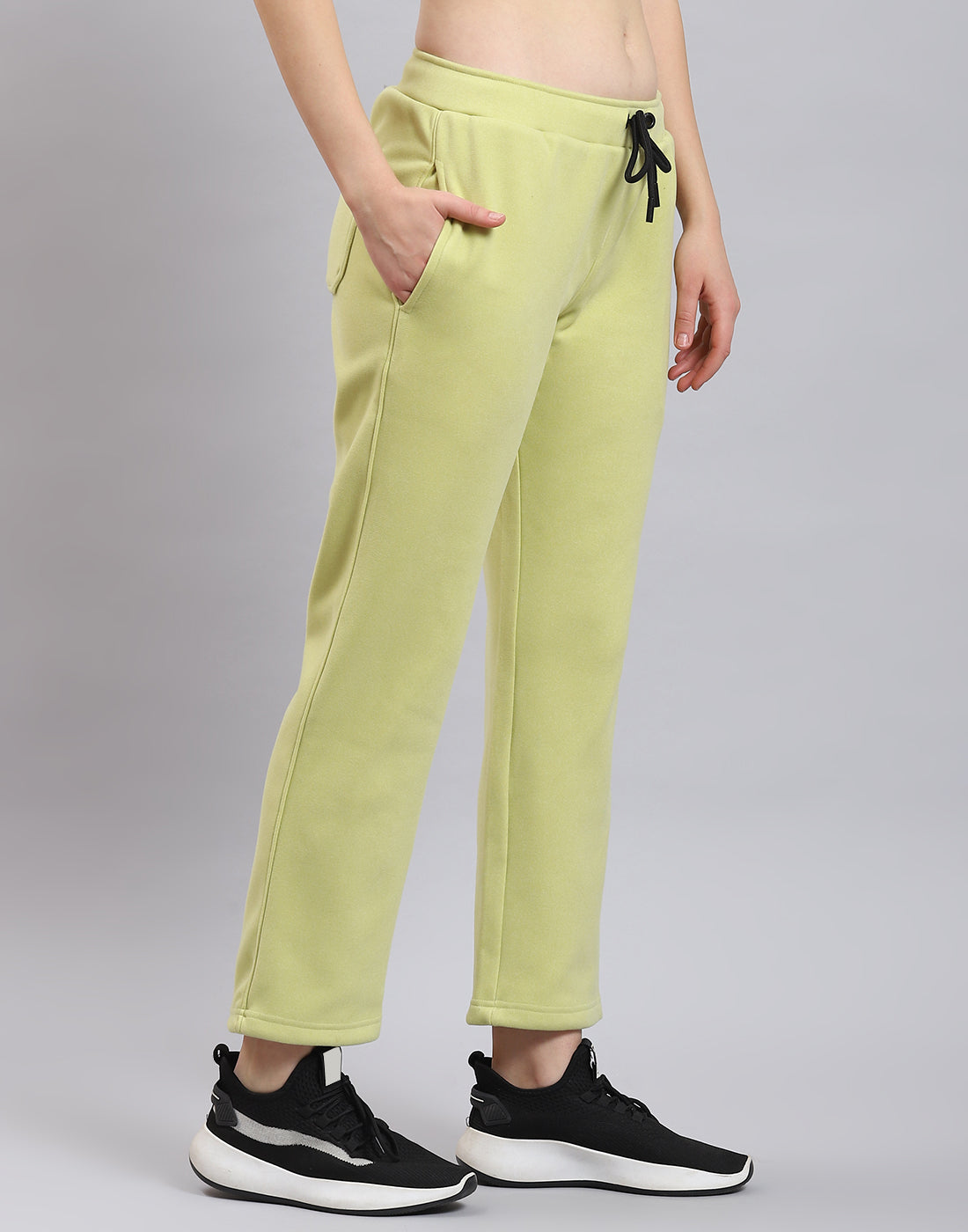 Rock.it Women Green Solid Regular Fit Winter Lower