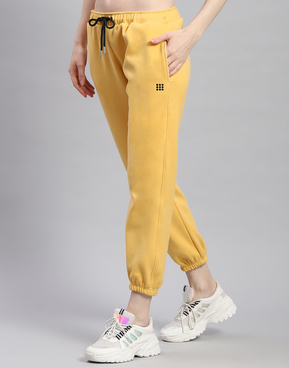 Rock.it Women Yellow Solid Regular Fit Winter Lower