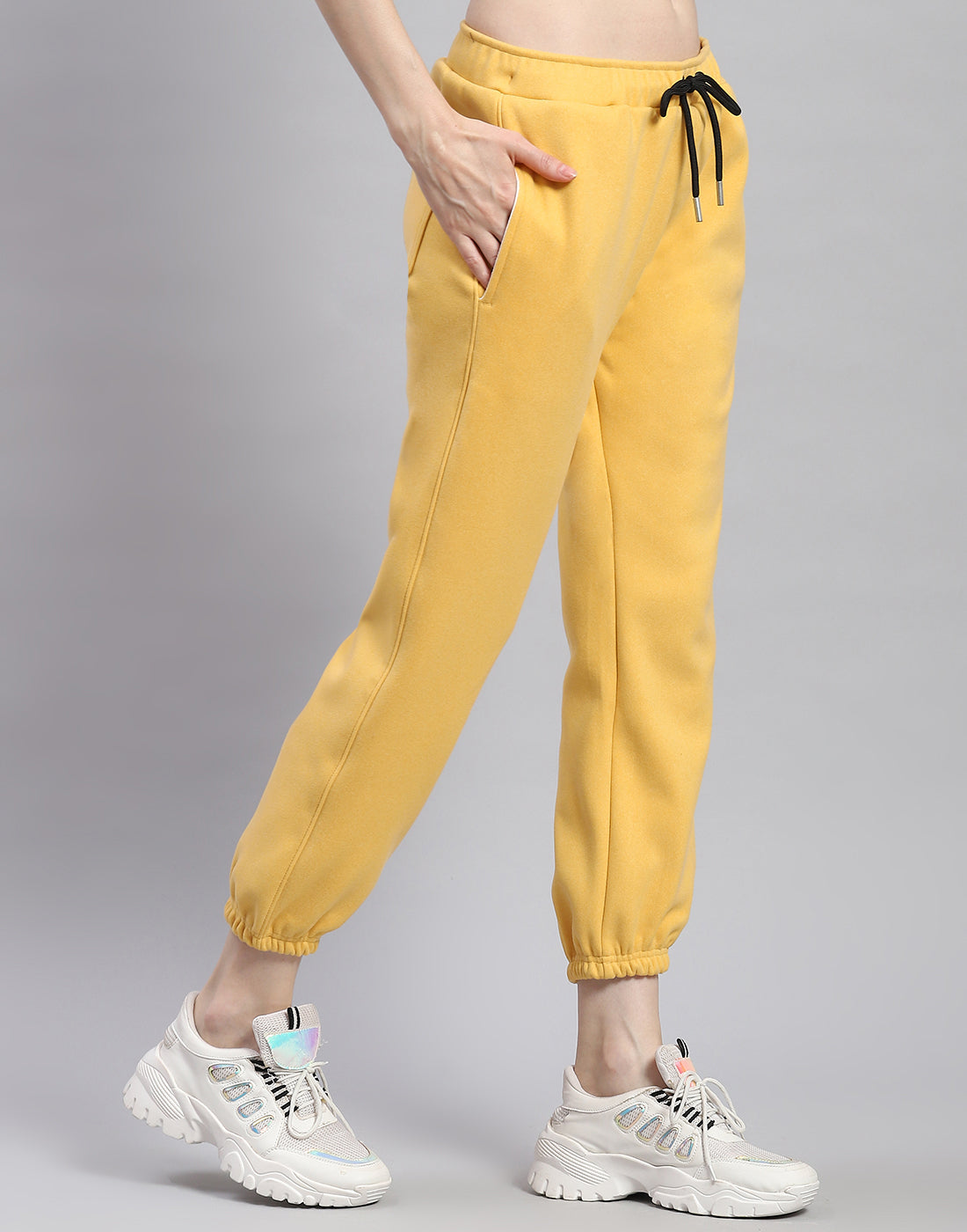 Rock.it Women Yellow Solid Regular Fit Winter Lower