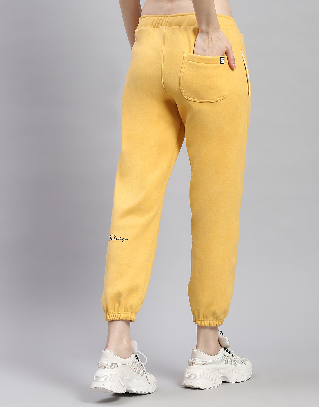 Rock.it Women Yellow Solid Regular Fit Winter Lower