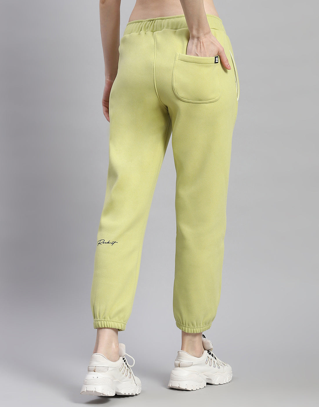Rock.it Women Green Solid Regular Fit Winter Lower