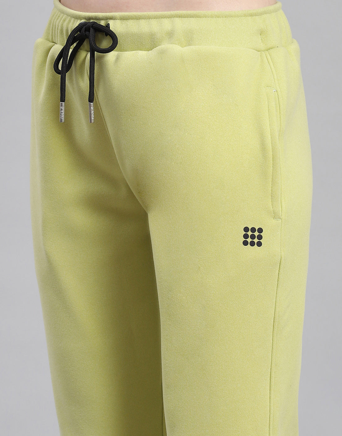 Rock.it Women Green Solid Regular Fit Winter Lower