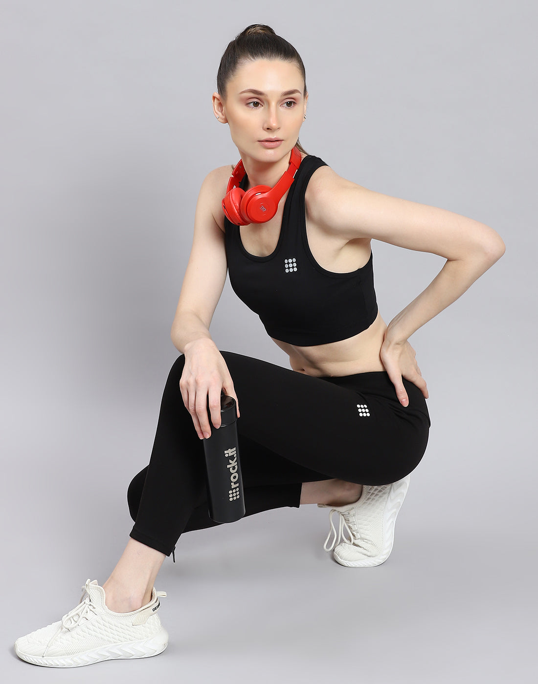 Rock.it Women Black Solid Regular Fit Legging