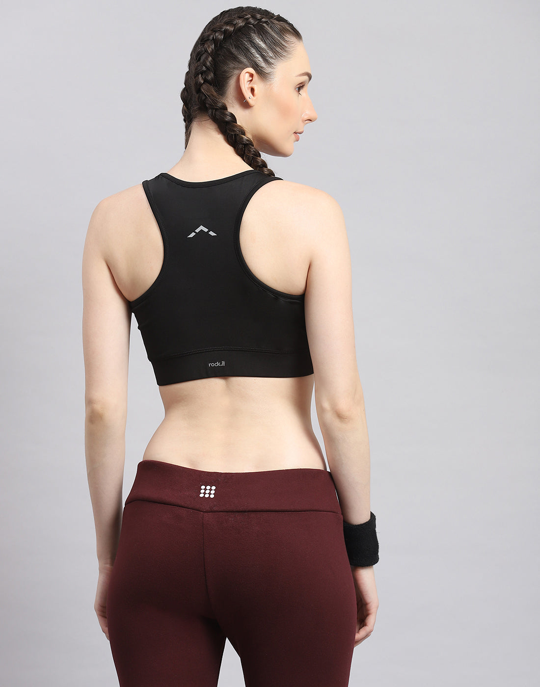 Rock.it Women Black Solid Sports Bra