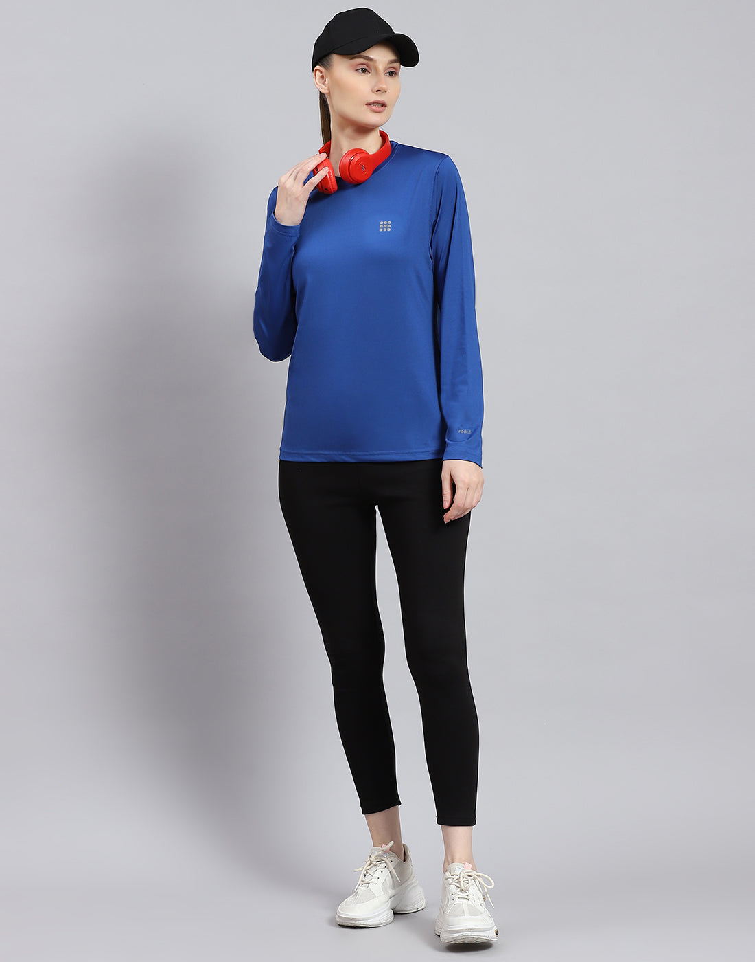 Rock.it Women Blue Solid Round Neck Full Sleeve Top