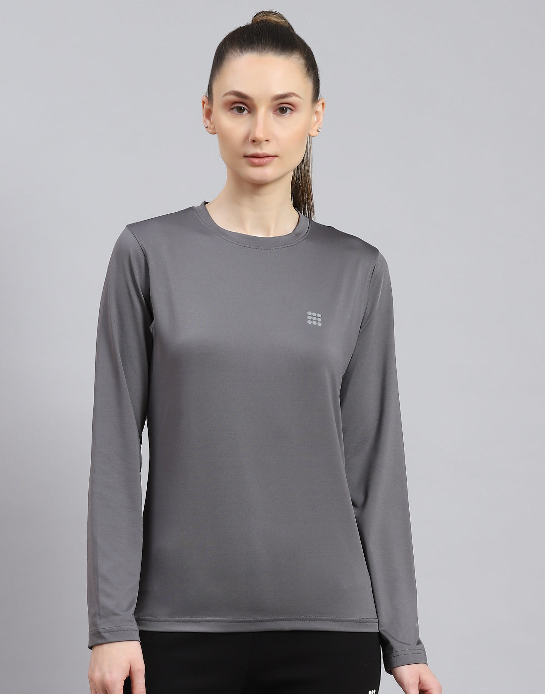 Rock.it Women Grey Solid Round Neck Full Sleeve Top
