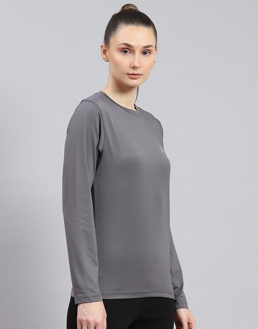 Rock.it Women Grey Solid Round Neck Full Sleeve Top