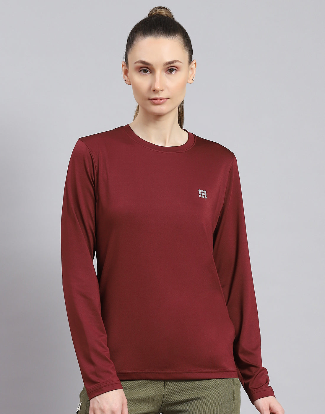 Rock.it Women Maroon Solid Round Neck Full Sleeve Top