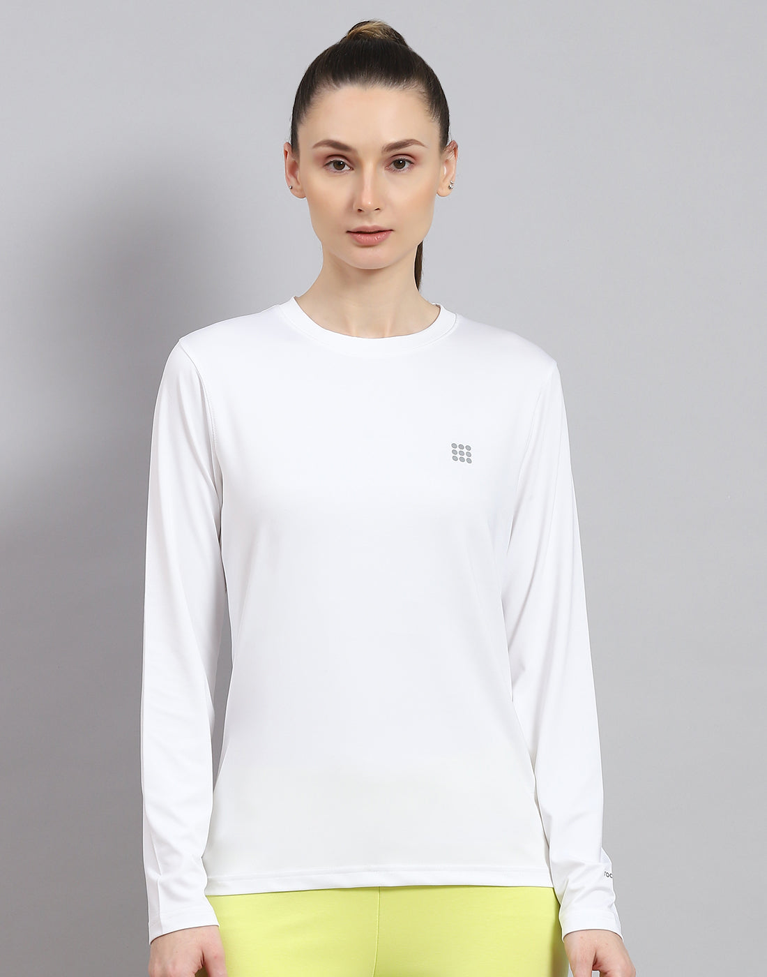 Rock.it Women White Solid Round Neck Full Sleeve Top