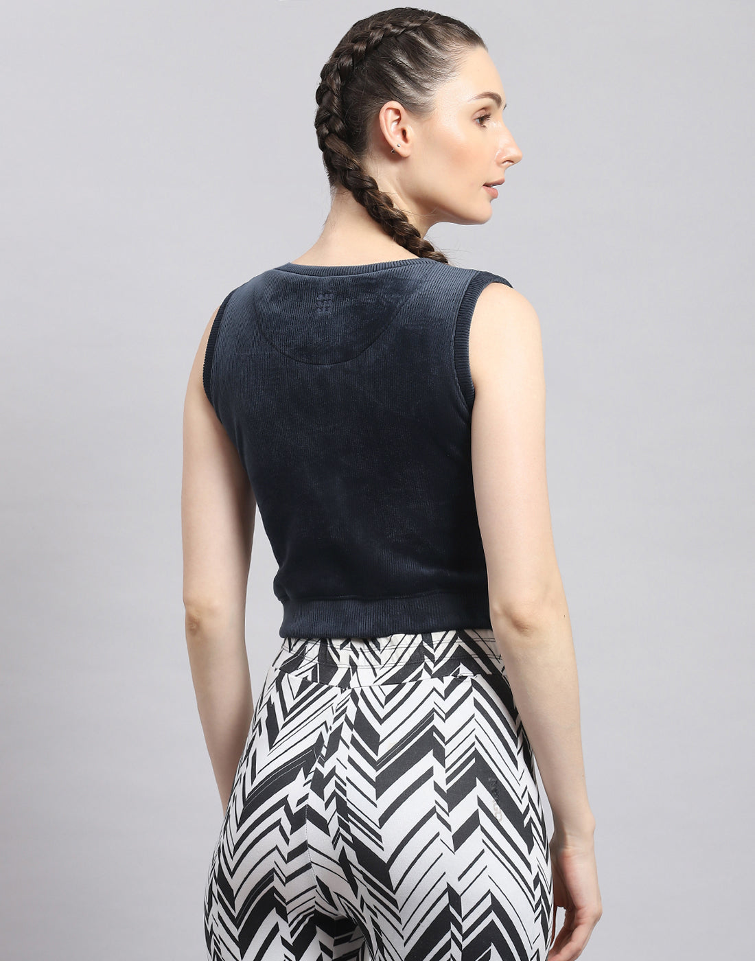 Rock.it Women Navy Blue Solid Round Neck Sleeveless Top