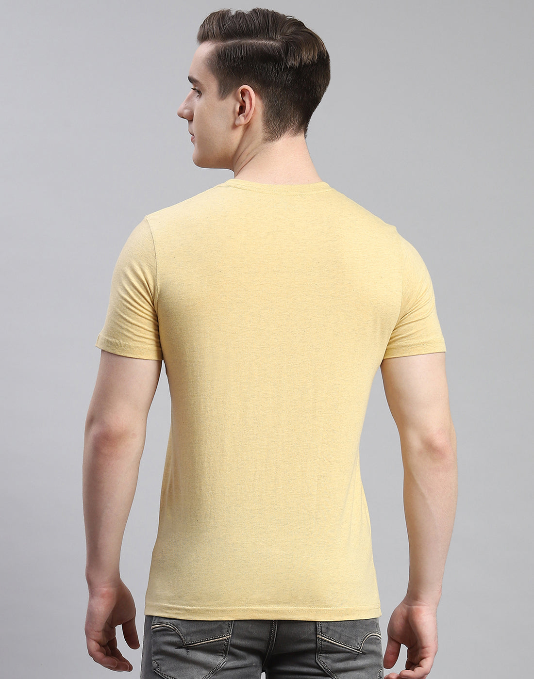 Men Multicolor Solid Round Neck Half Sleeve T-Shirt