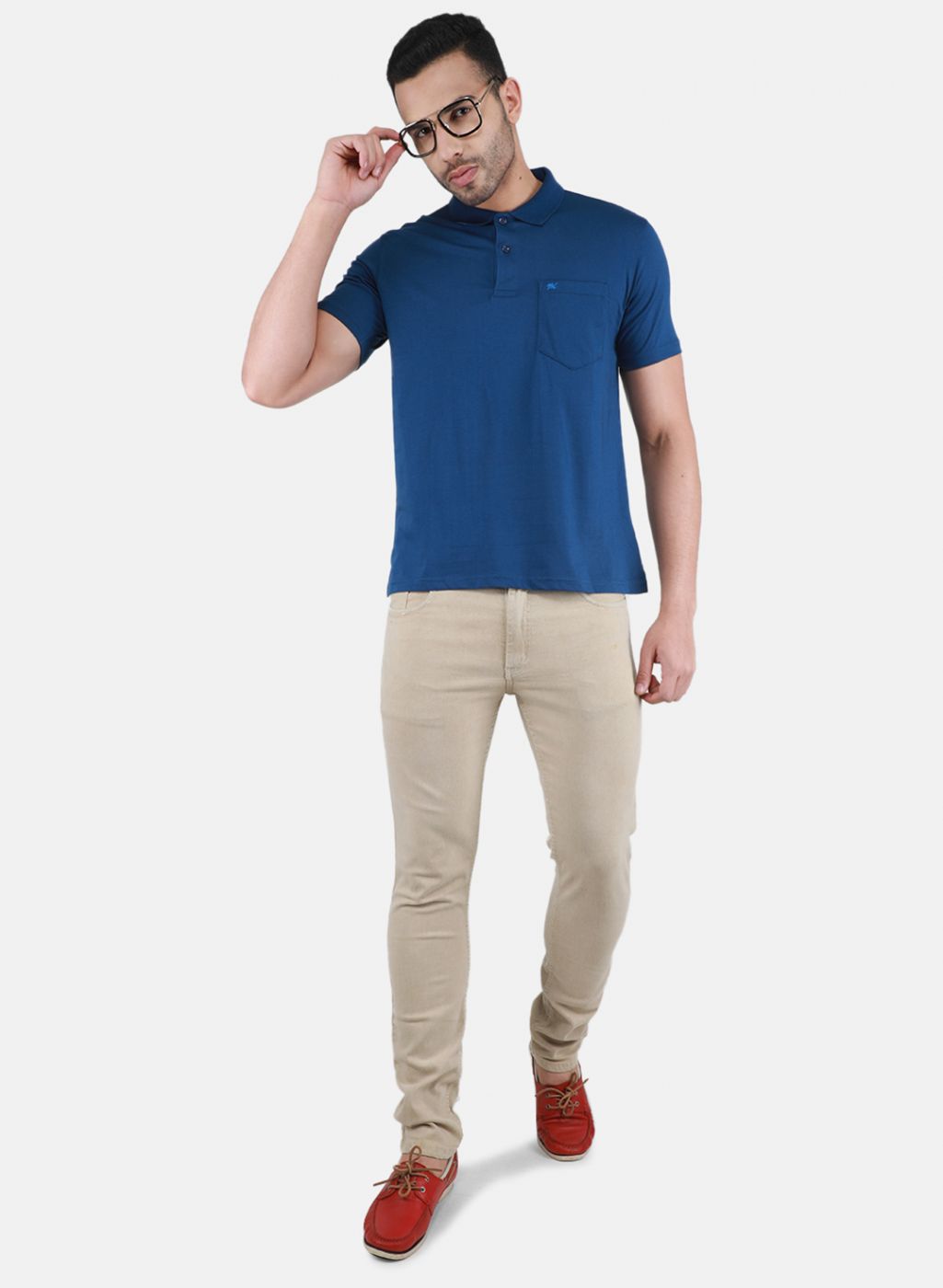 Men NAvy Blue Solid T-Shirt