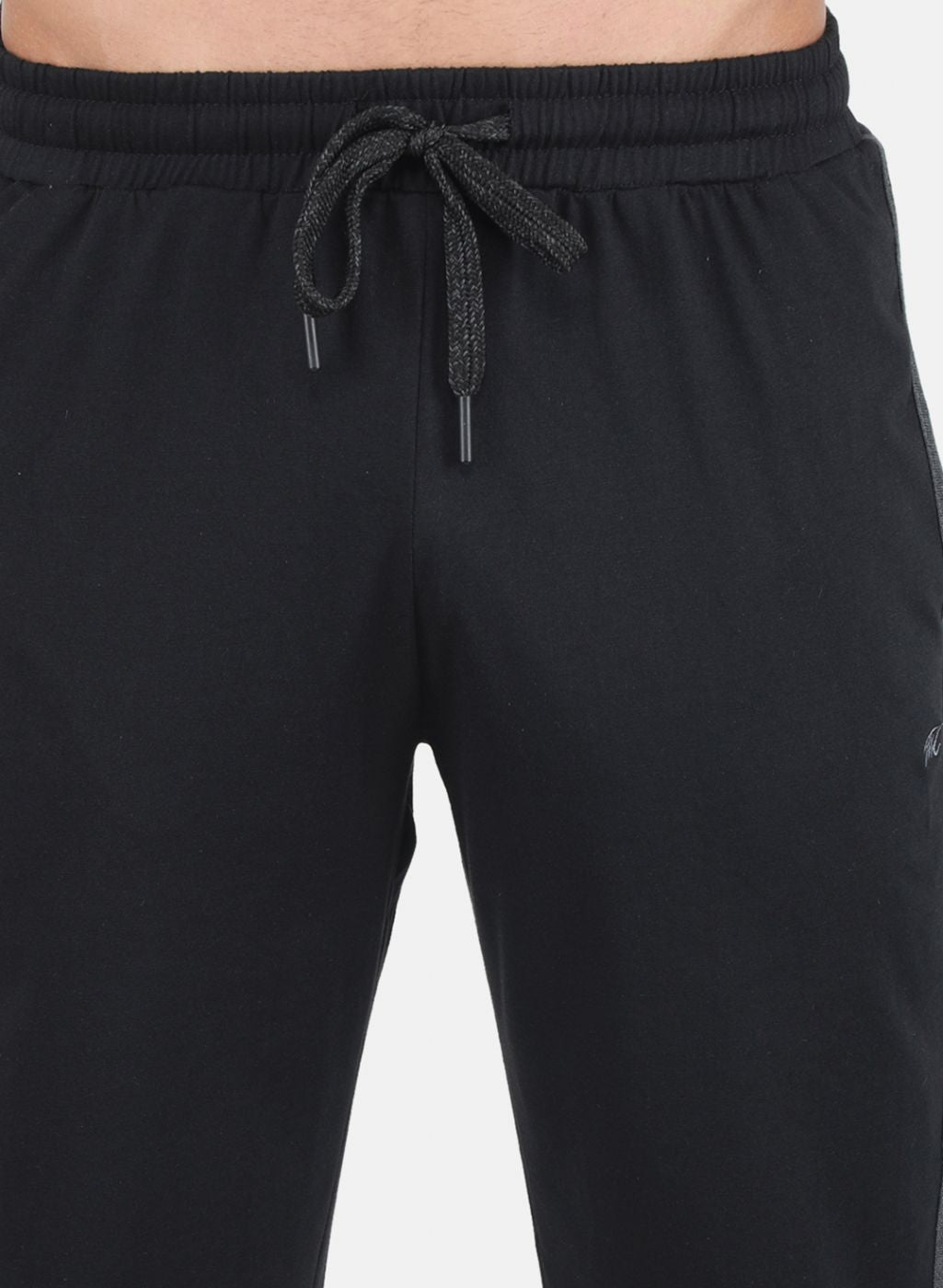 Men Black Solid Capri