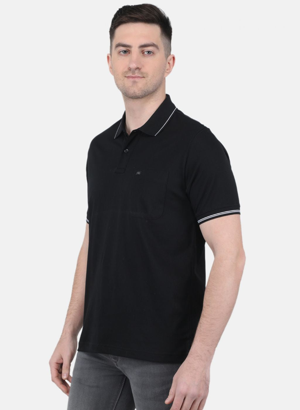 Men Black Solid T-Shirt