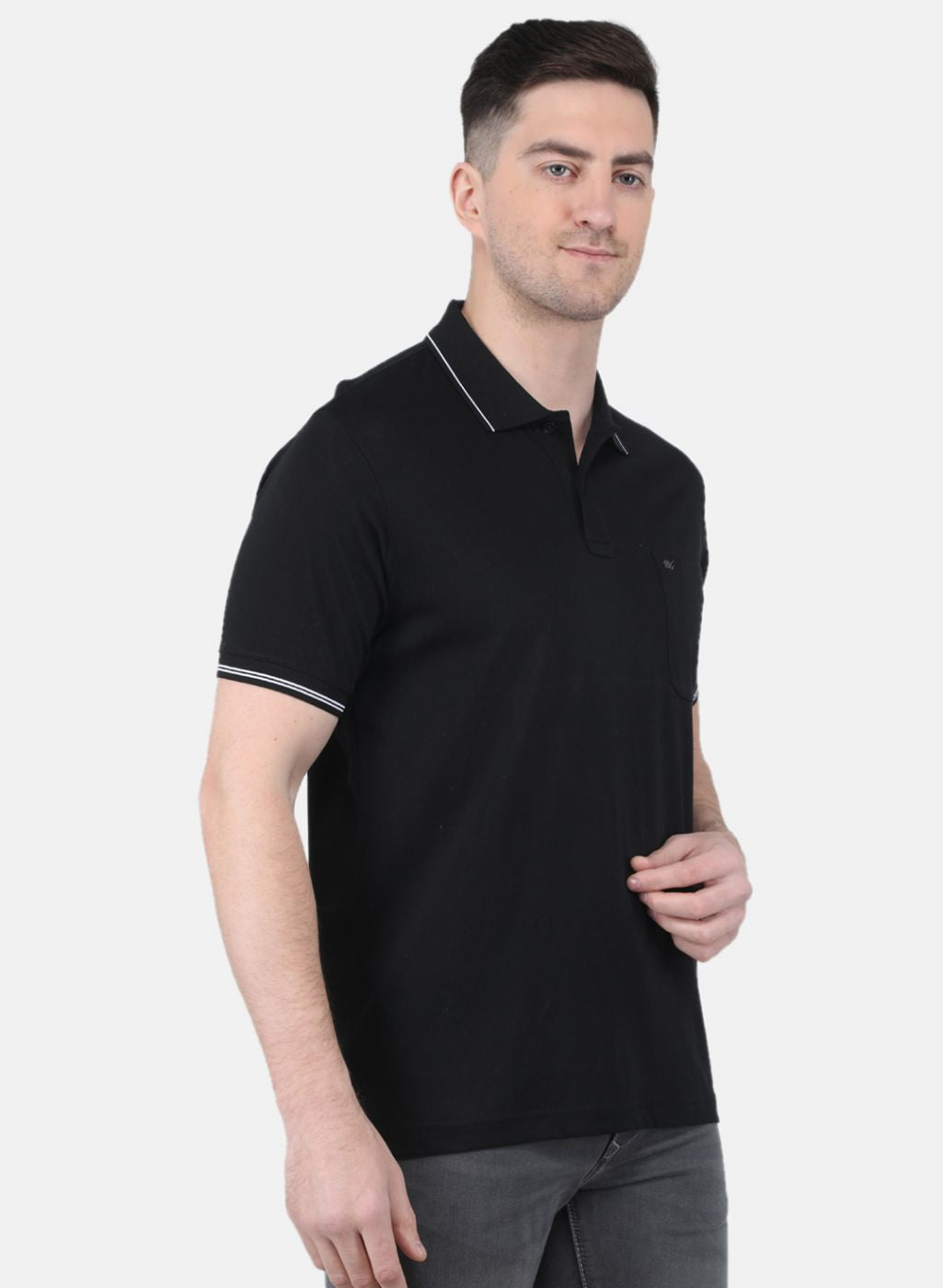 Men Black Solid T-Shirt