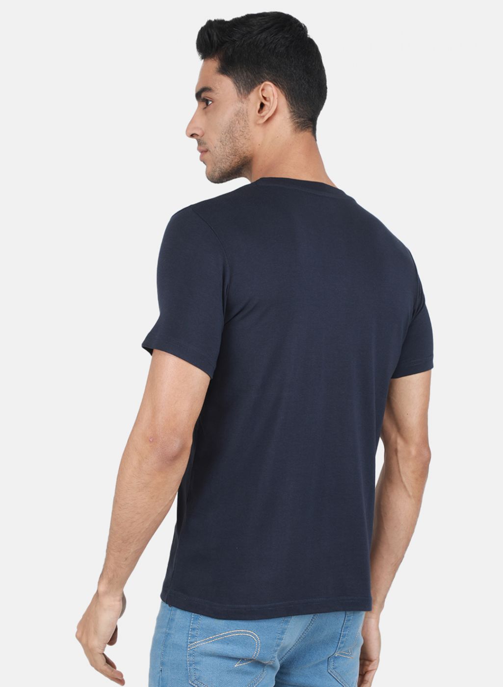 Men Blue Solid T-Shirt