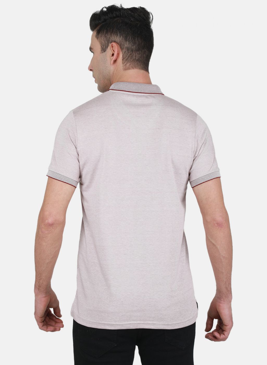Men Maroon Solid T-Shirt