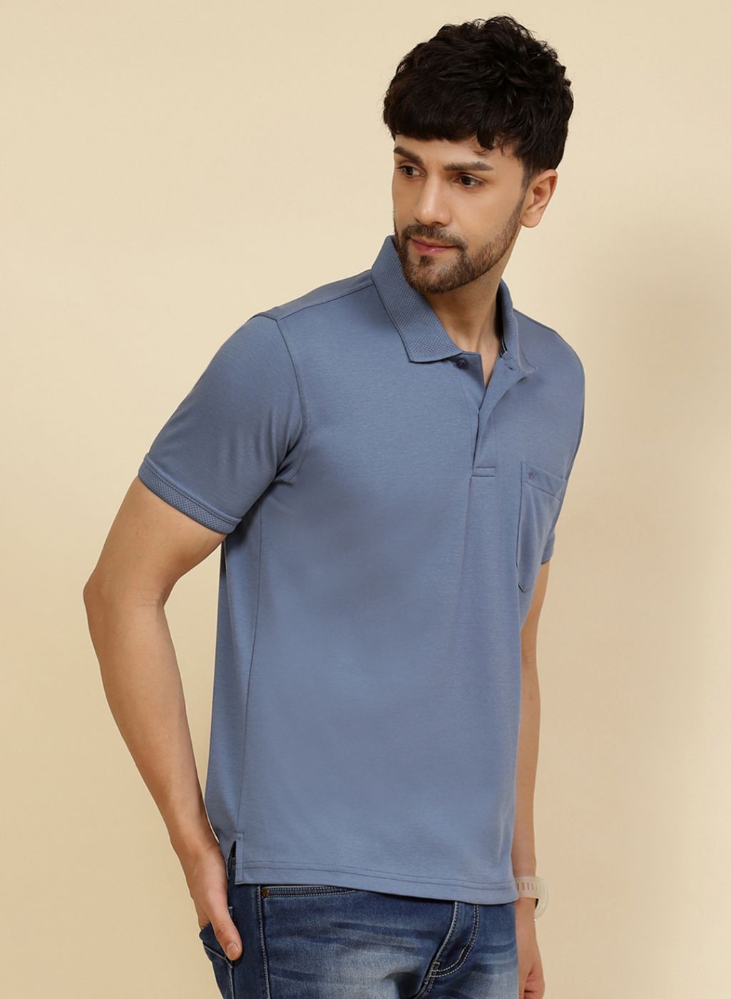 Men Blue Solid T-Shirt