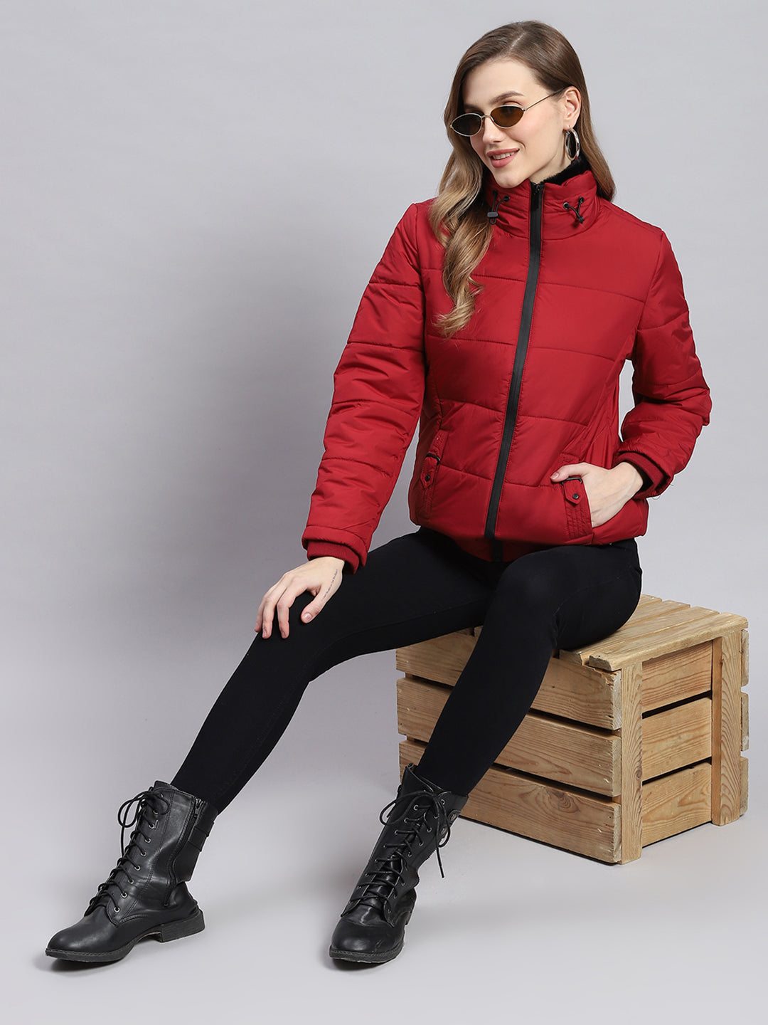 Women Red Solid Stand Collar Full Sleeve Jackets