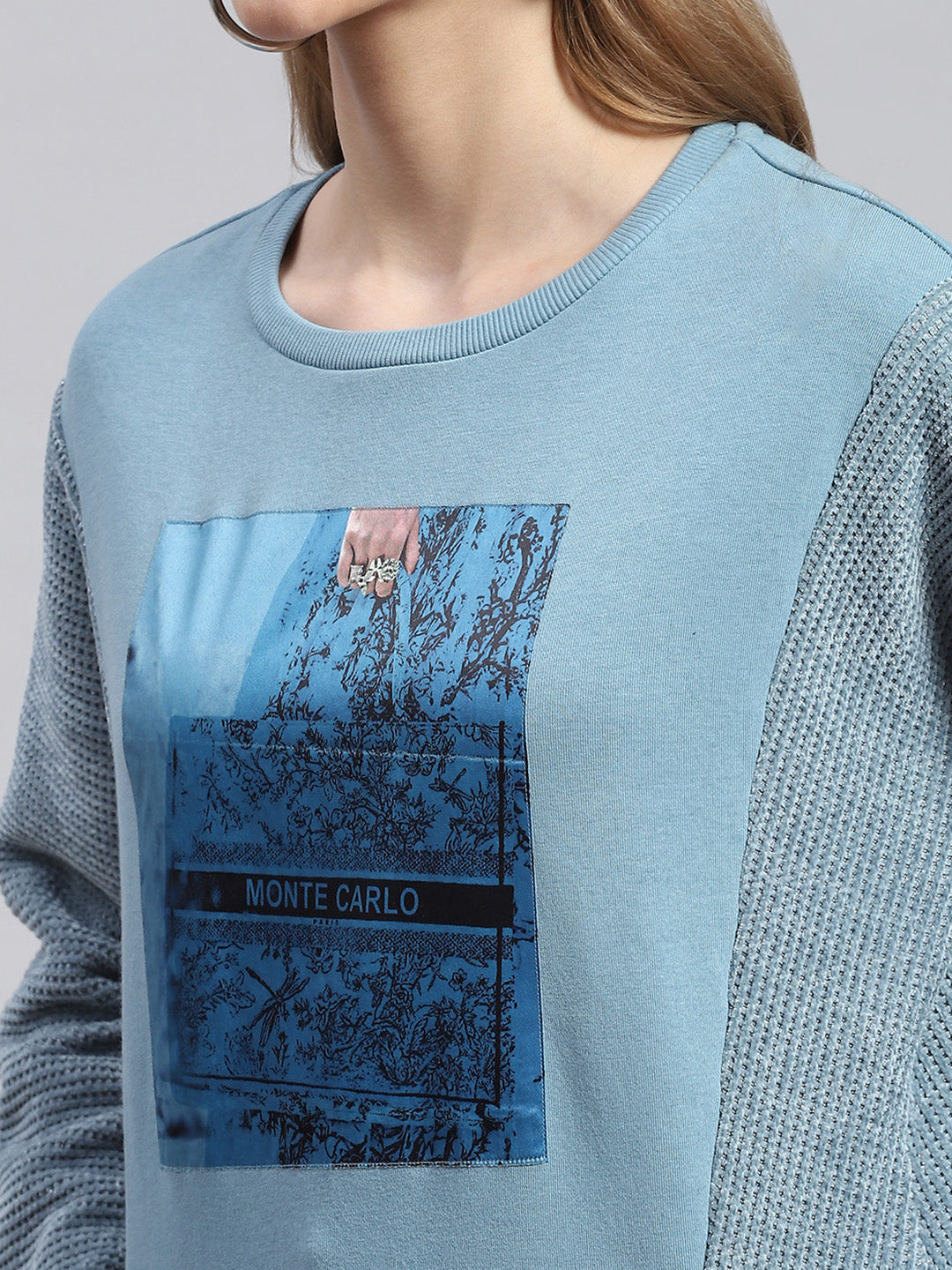 Women Teal Blue Printed Round Neck Full Sleeve Sweatshirts