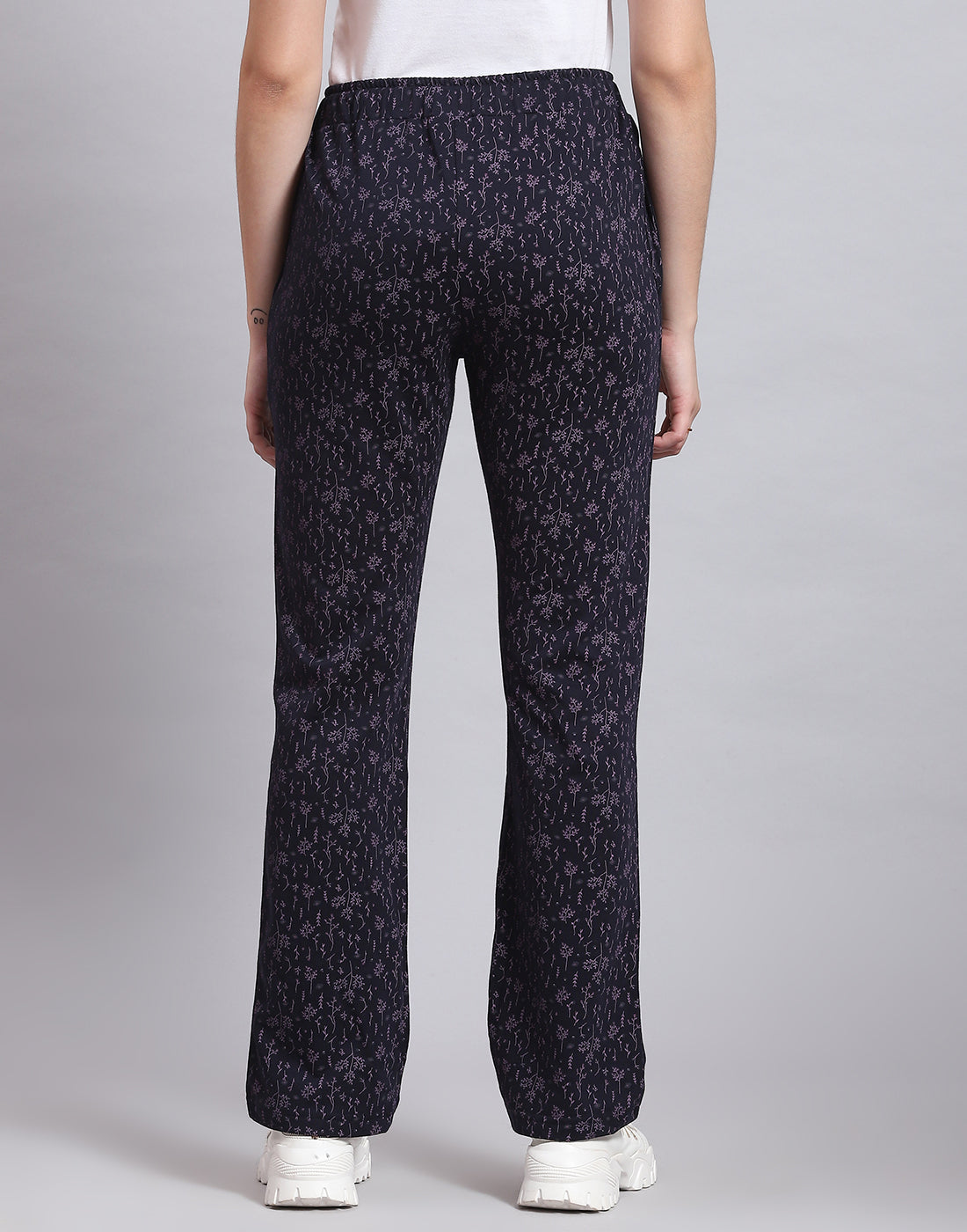 Women Navy Blue Printed Regular Fit Lower