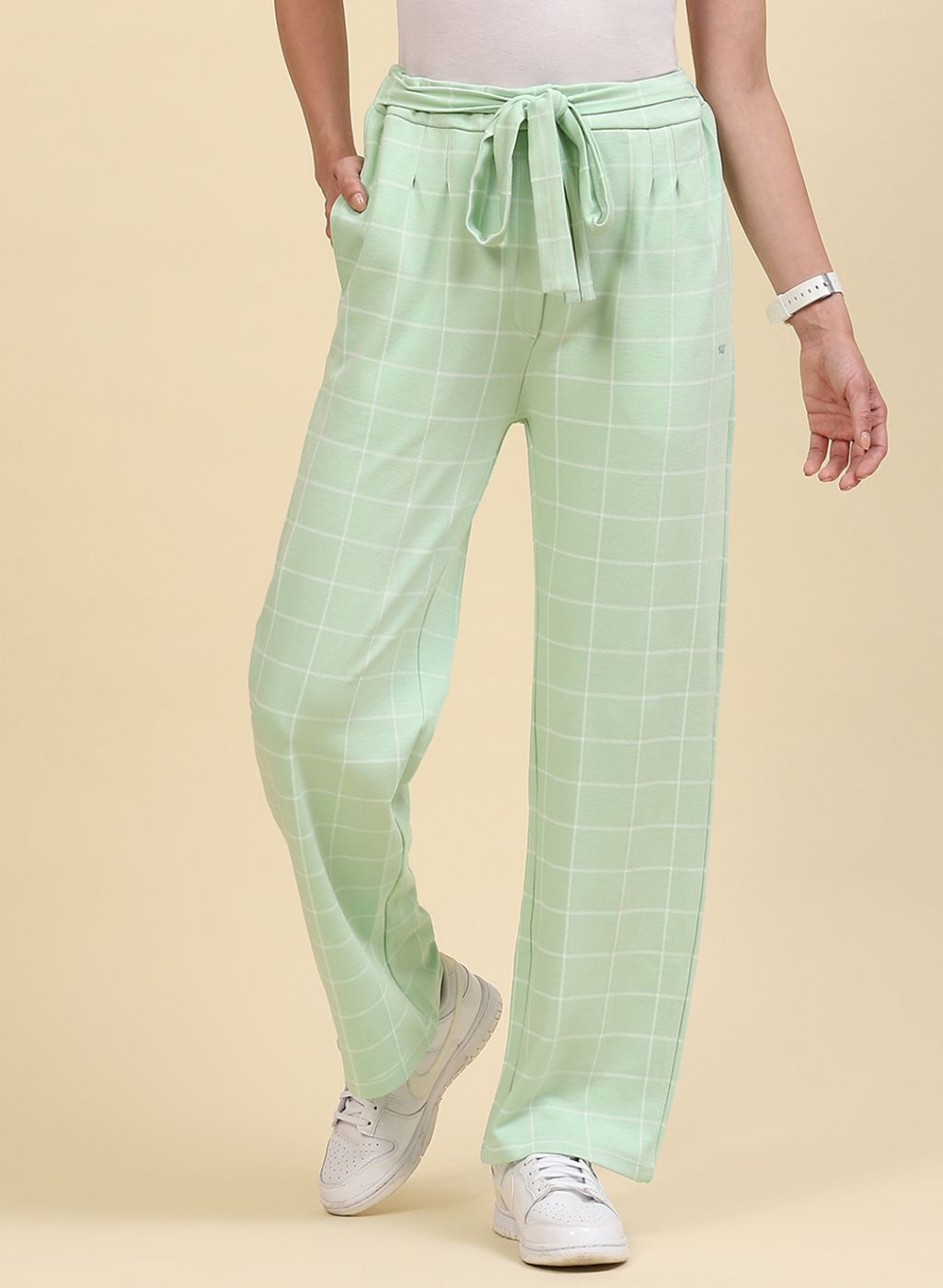 Women Green Jaquard Plazzo Set