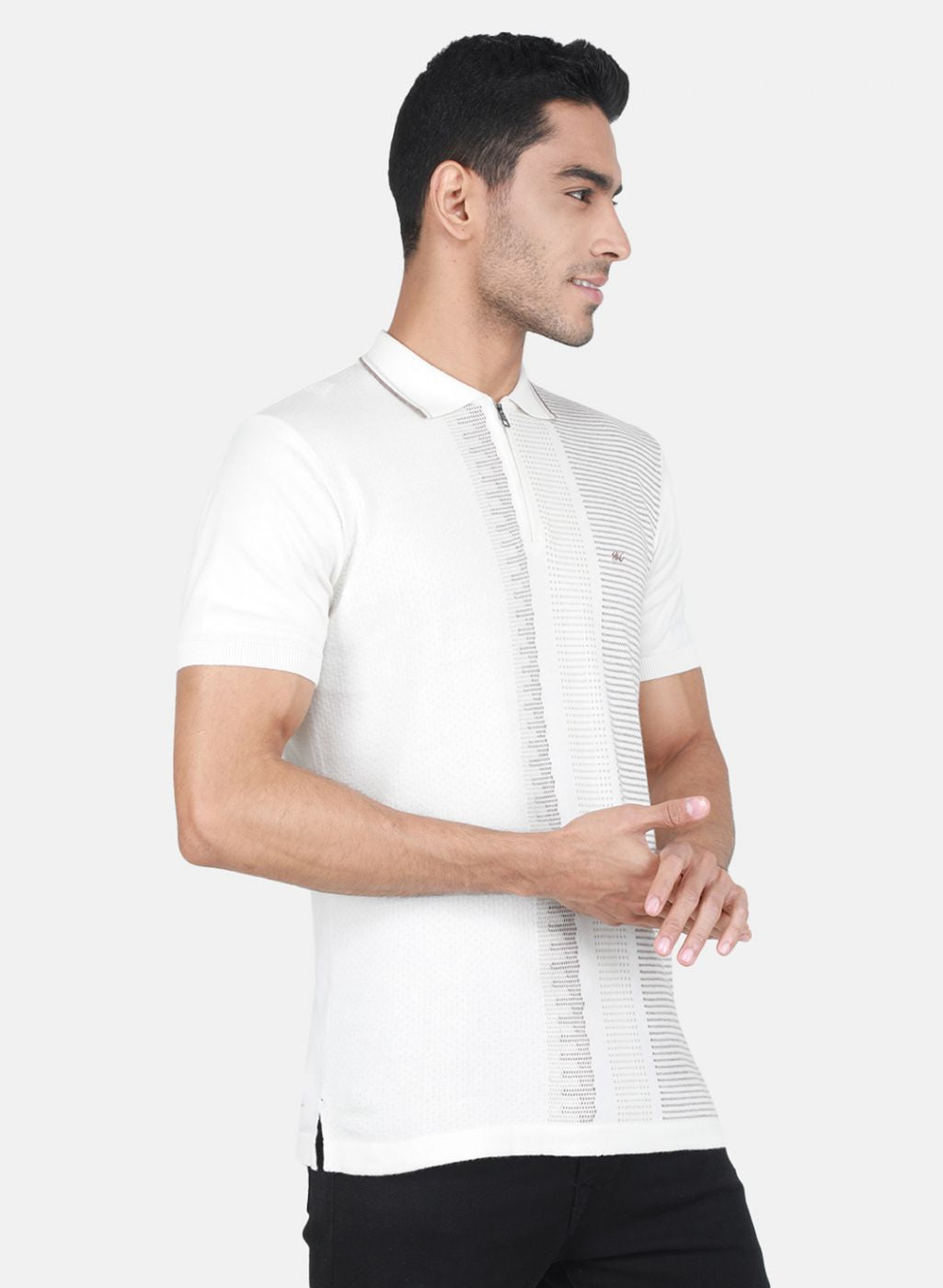 Men White Solid T-Shirt