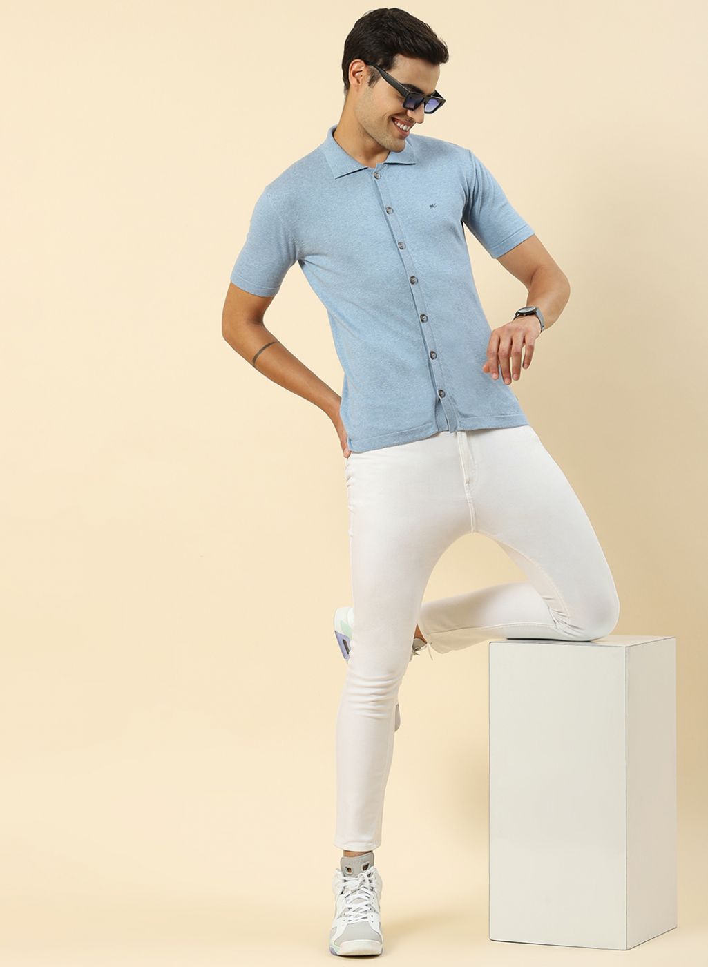 Men Sky Blue Plain T-Shirt