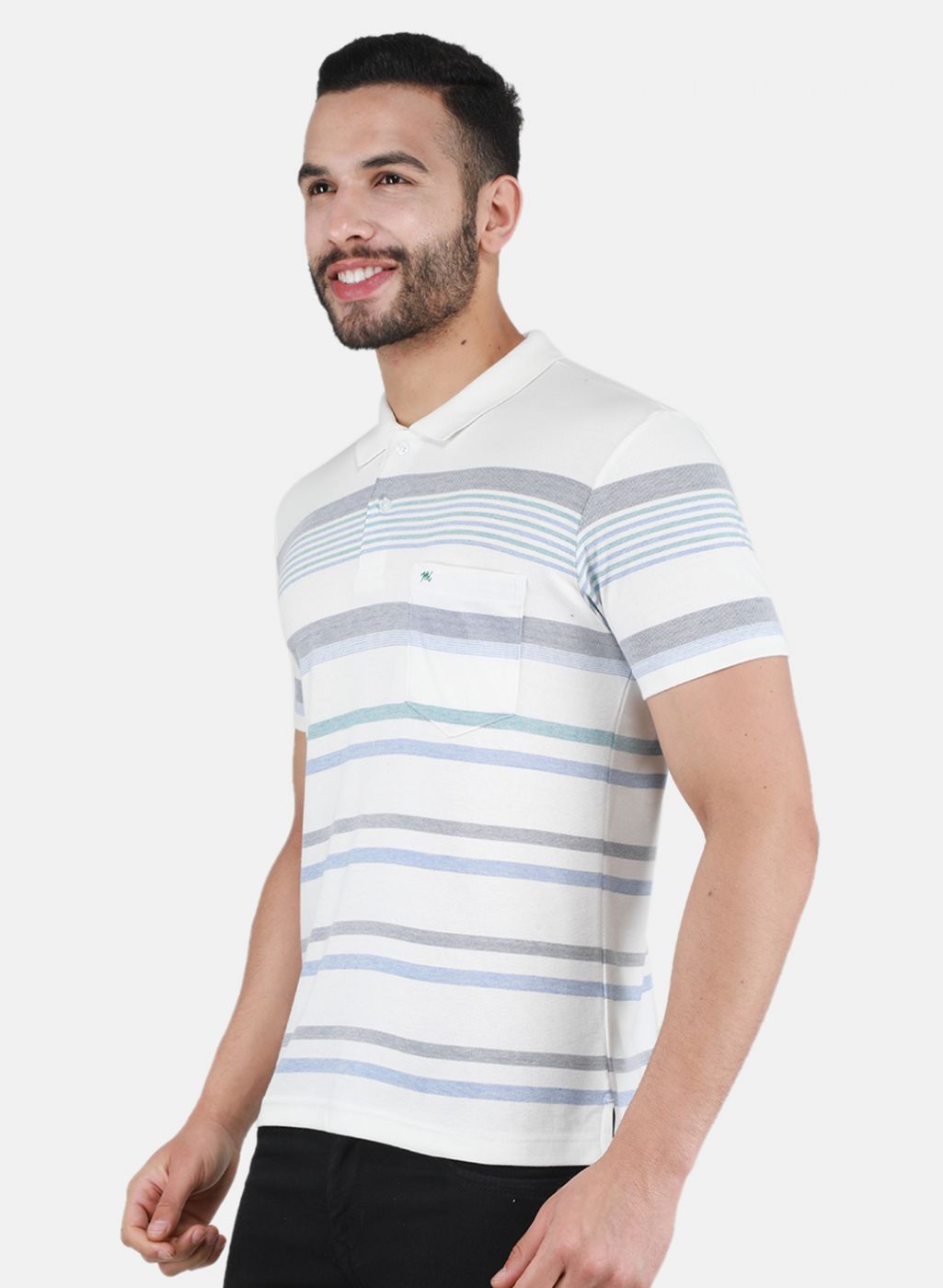 Men Off White & Blue Printed T-Shirt