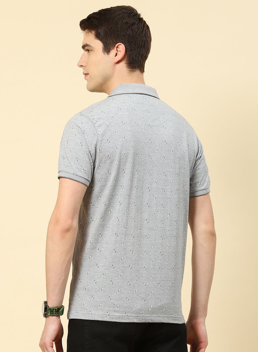 Men Grey Jaquard T-Shirt