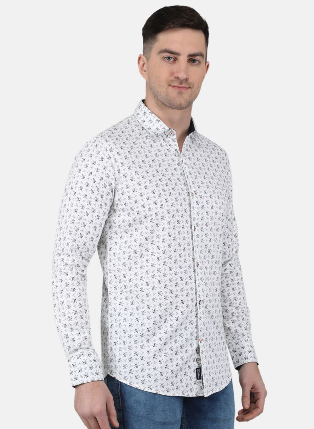 Men White Printed Full Sleeve Shirt