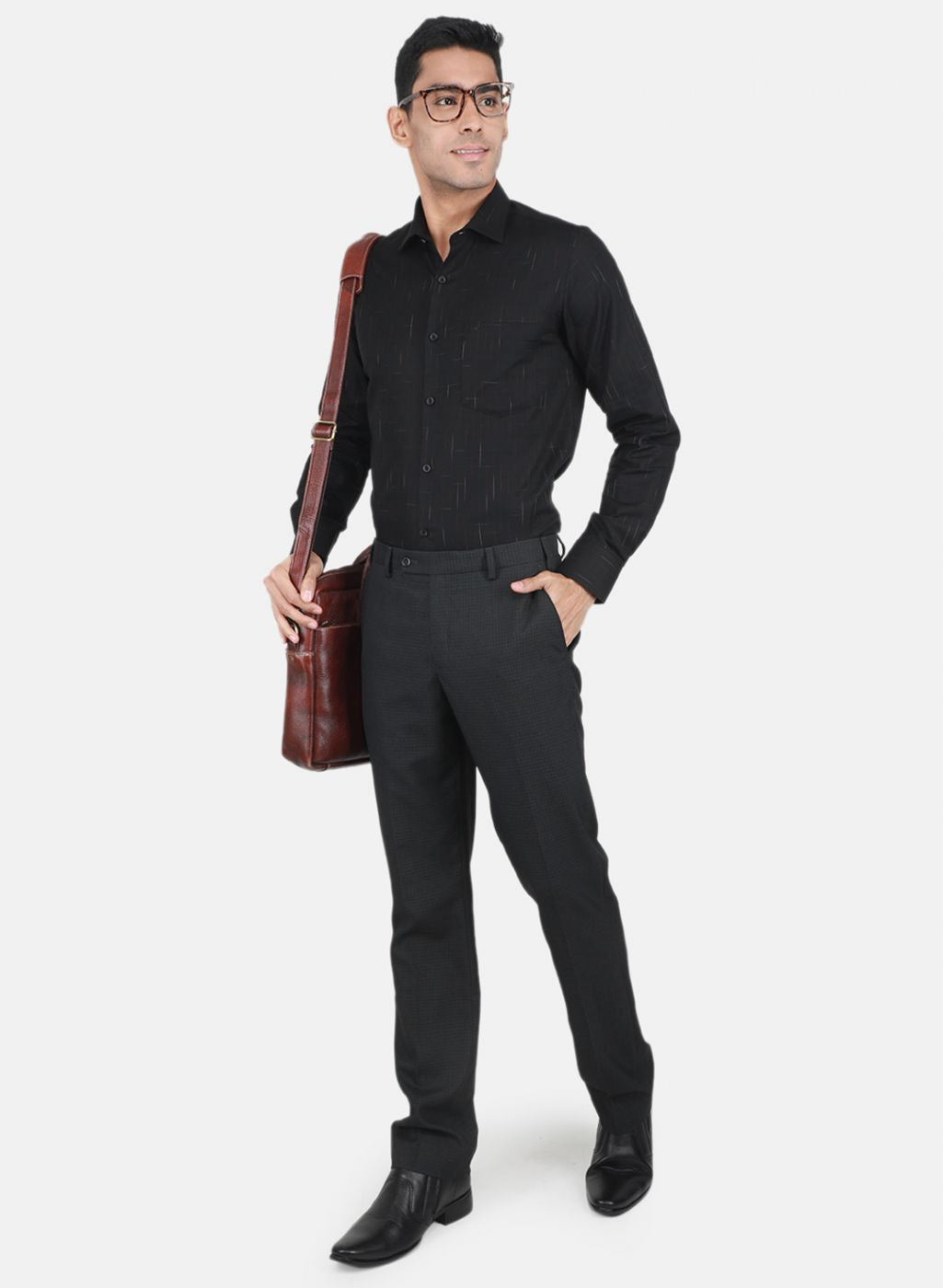 Men Black Solid Shirt