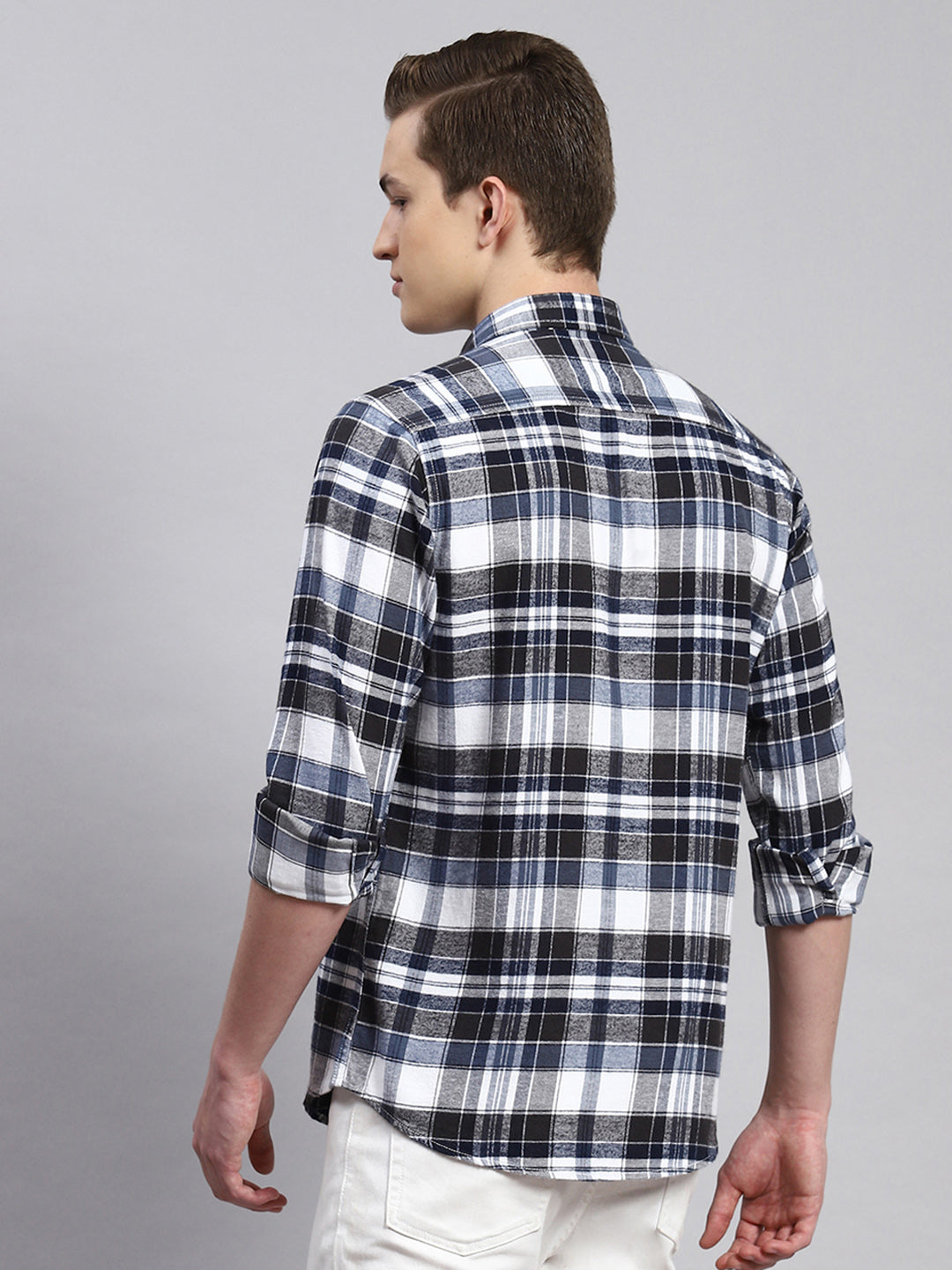 Men Blue Check Shirt