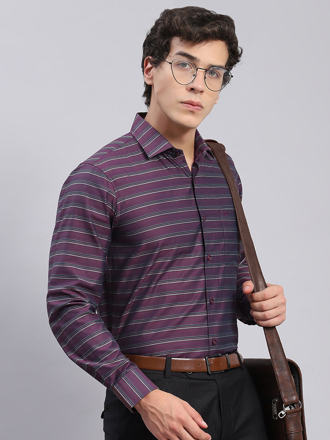 Men Maroon Stripe Spread Collar Full Sleeve Shirts