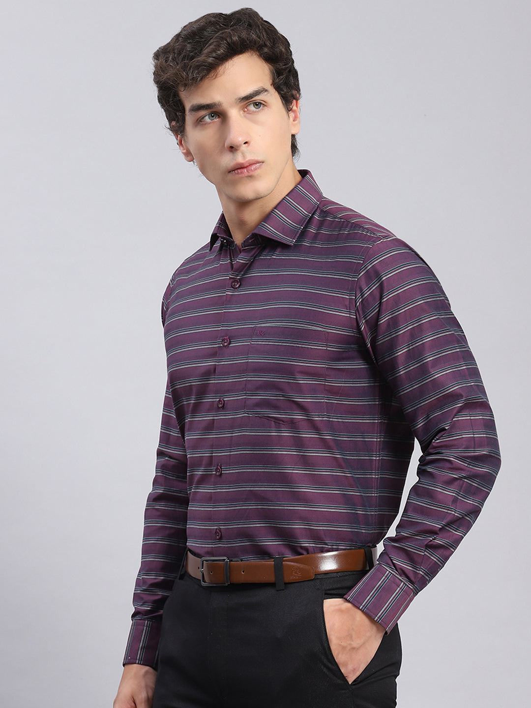 Men Maroon Stripe Spread Collar Full Sleeve Shirts