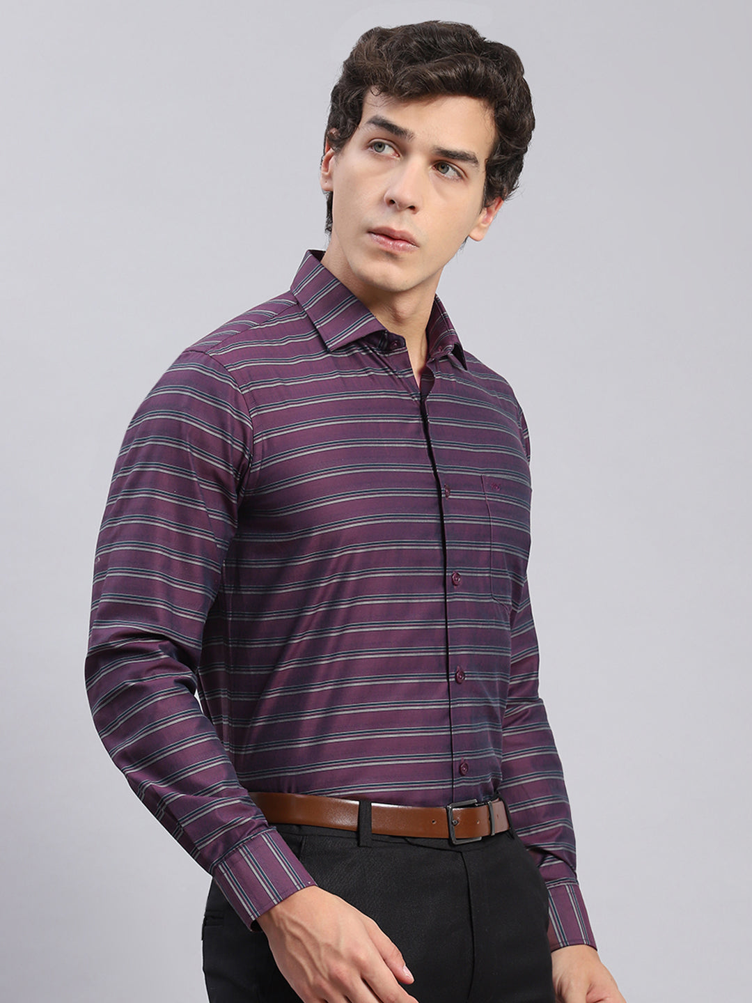 Men Maroon Stripe Spread Collar Full Sleeve Shirts