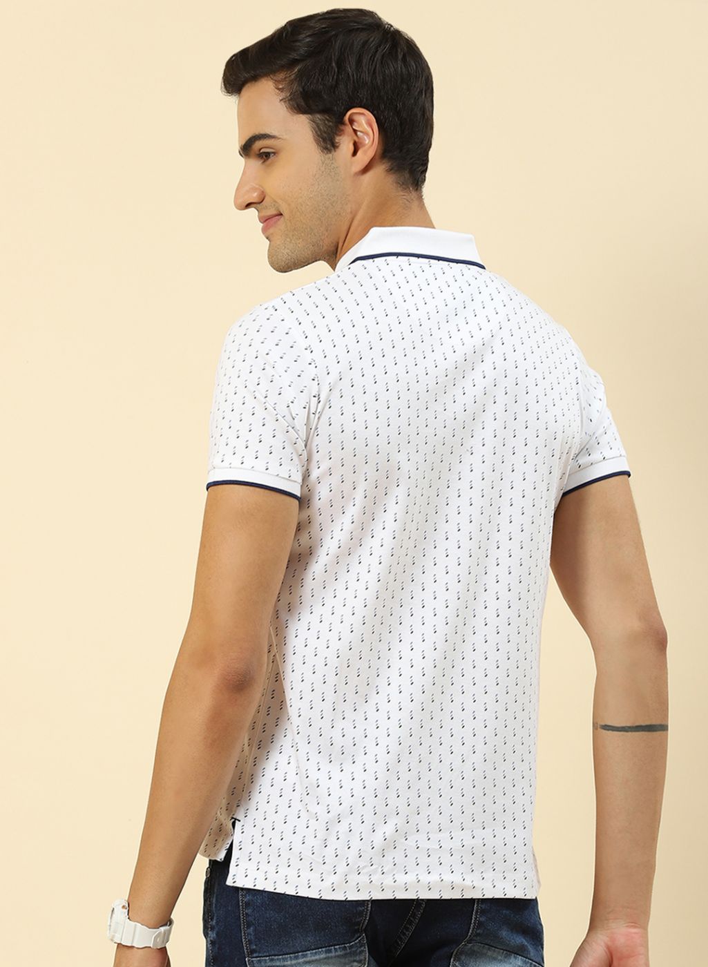 Men White Printed T-Shirt